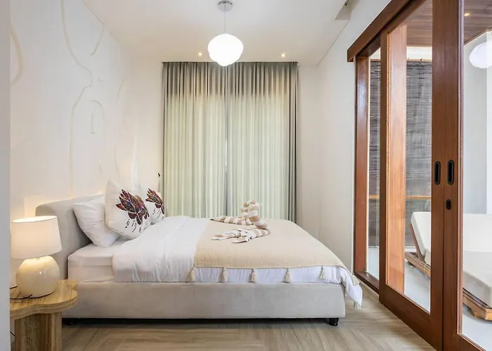 Albizia | 2br Stone Bathtub, Near Canggu *