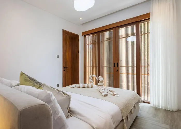 Ferienhaus Albizia | 2br Stone Bathtub, Near Canggu *
